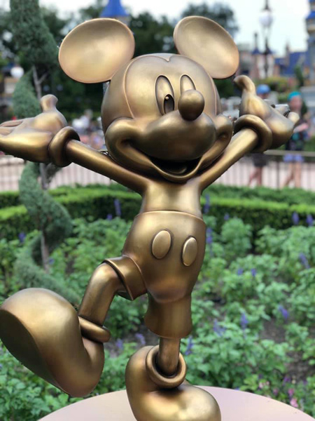 Mickey Mouse statue at Disney World. Photo Credit: Rebecca Green